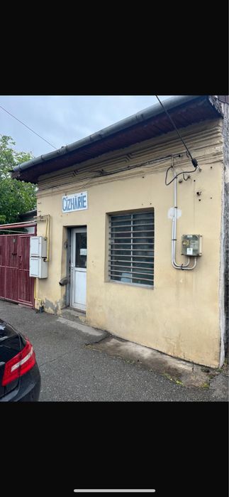 Inchiriez  spatiu 16 m Brestei