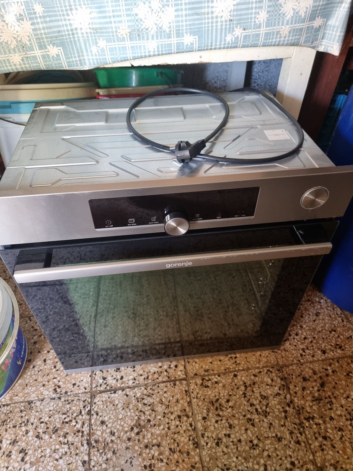 Фурна за вграждане Gorenje