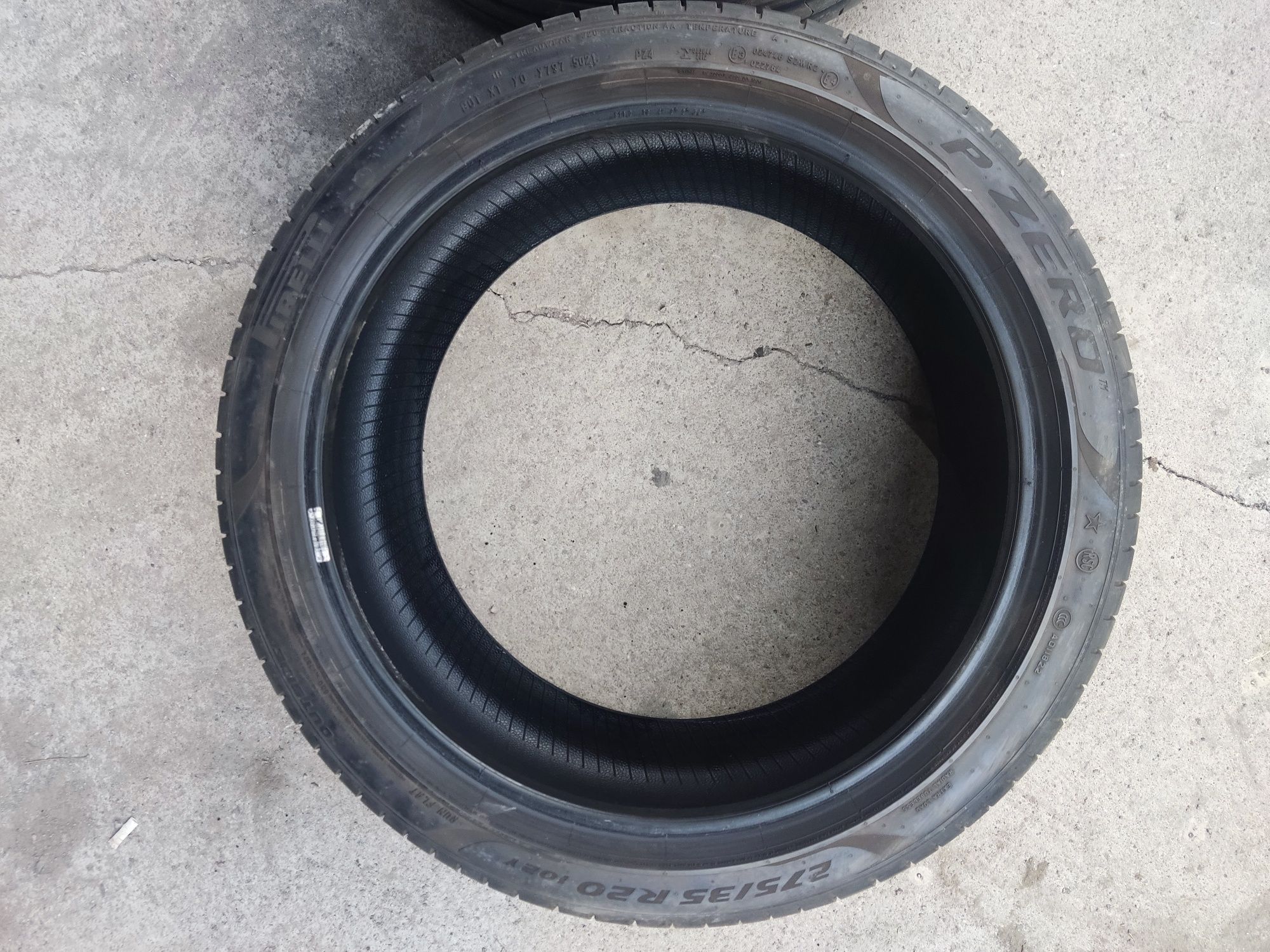 275 35 20 Pirelli P Zero 4 BMW летни