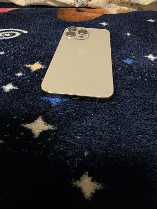 Urgent !!Vand / Schimb iphone 15 pro max 256 Gb