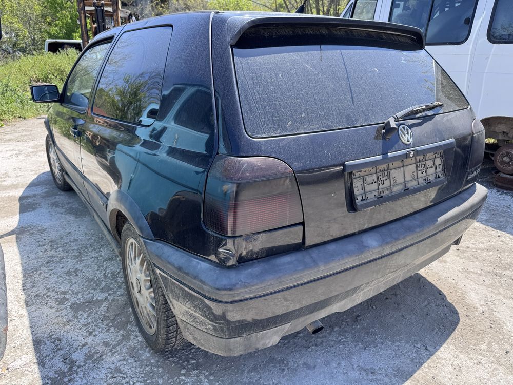 Голф 3 1.6и 101кс 1996г На Части