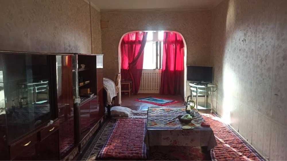 Продается квартира 3х комнатная Кушбеги_78м2