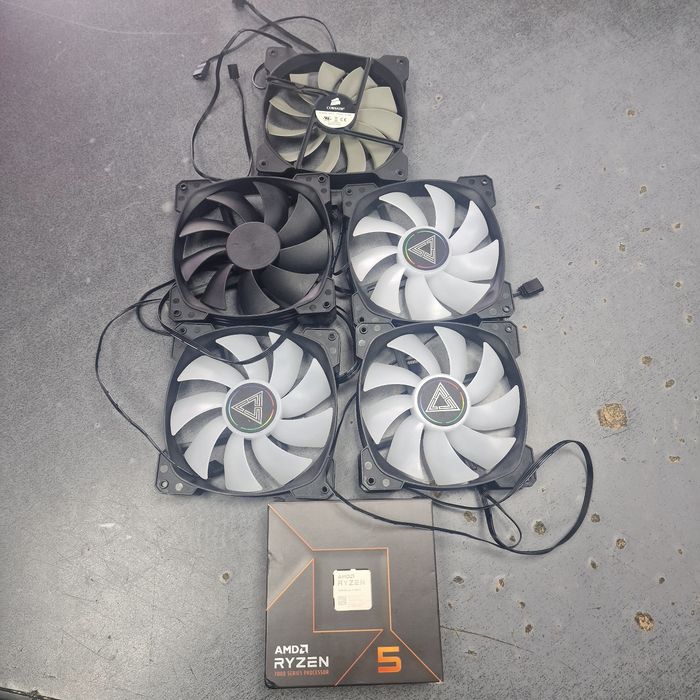 KIT Ryzen 5 7600x + 5 Ventilatoare 140mm/14cm