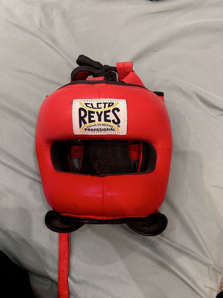 Шлем бампер от reyes
