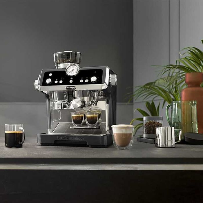 Delonghi рожковая Кофемашина EC9355.M La Specialista Prestigio