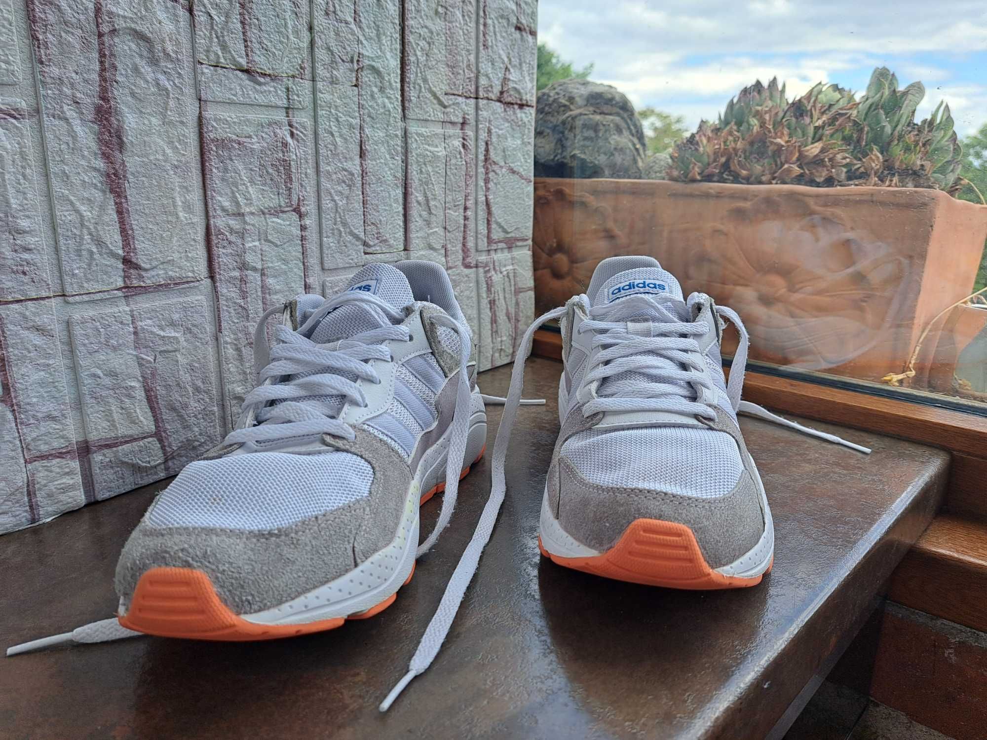 дамски маратонки,спортни обувки,кецове,Adidas,39,5,адидас