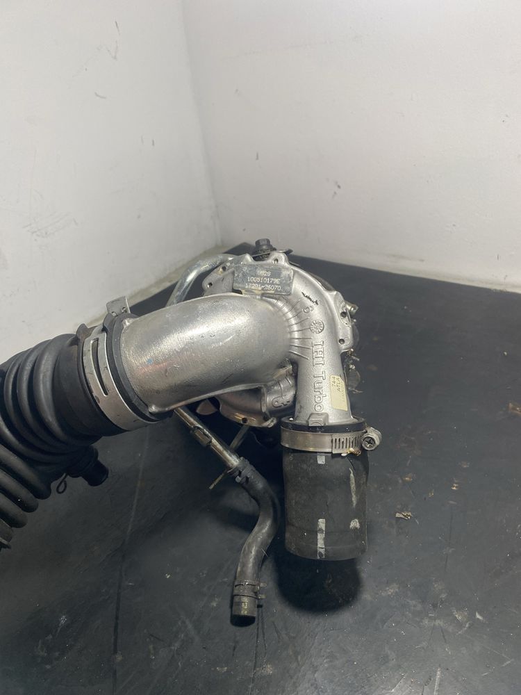 Turbina turbo Toyota Auris 2.2 d-4d 2006-2012