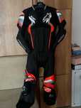 Costum moto 2 piese ALPINESTARS Atem V4 + protecție spate