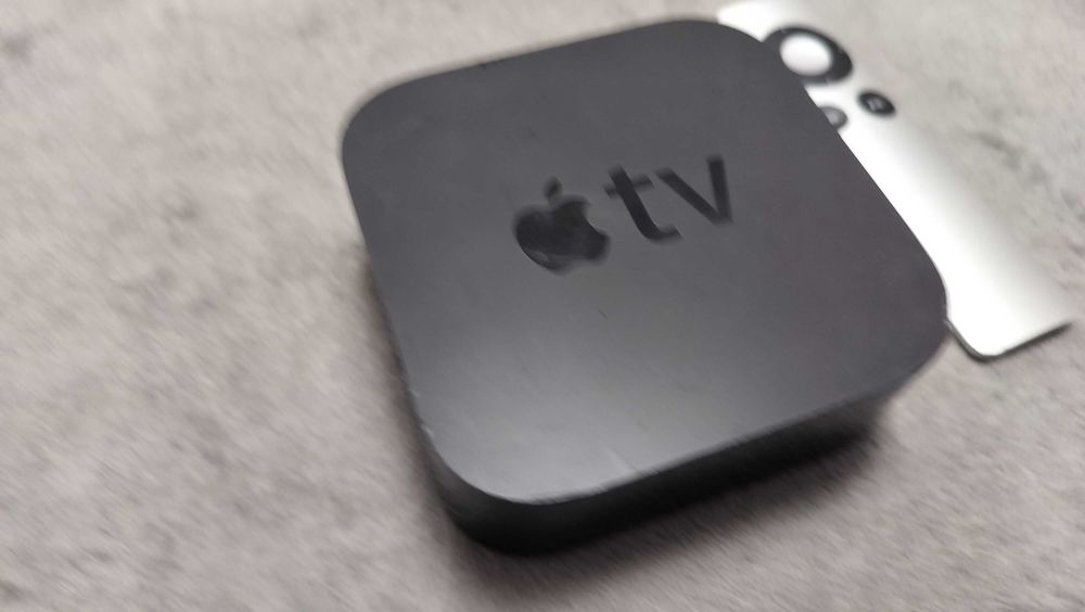 Apple TV 4th Generation 32GB HD Media Streamer - A1625