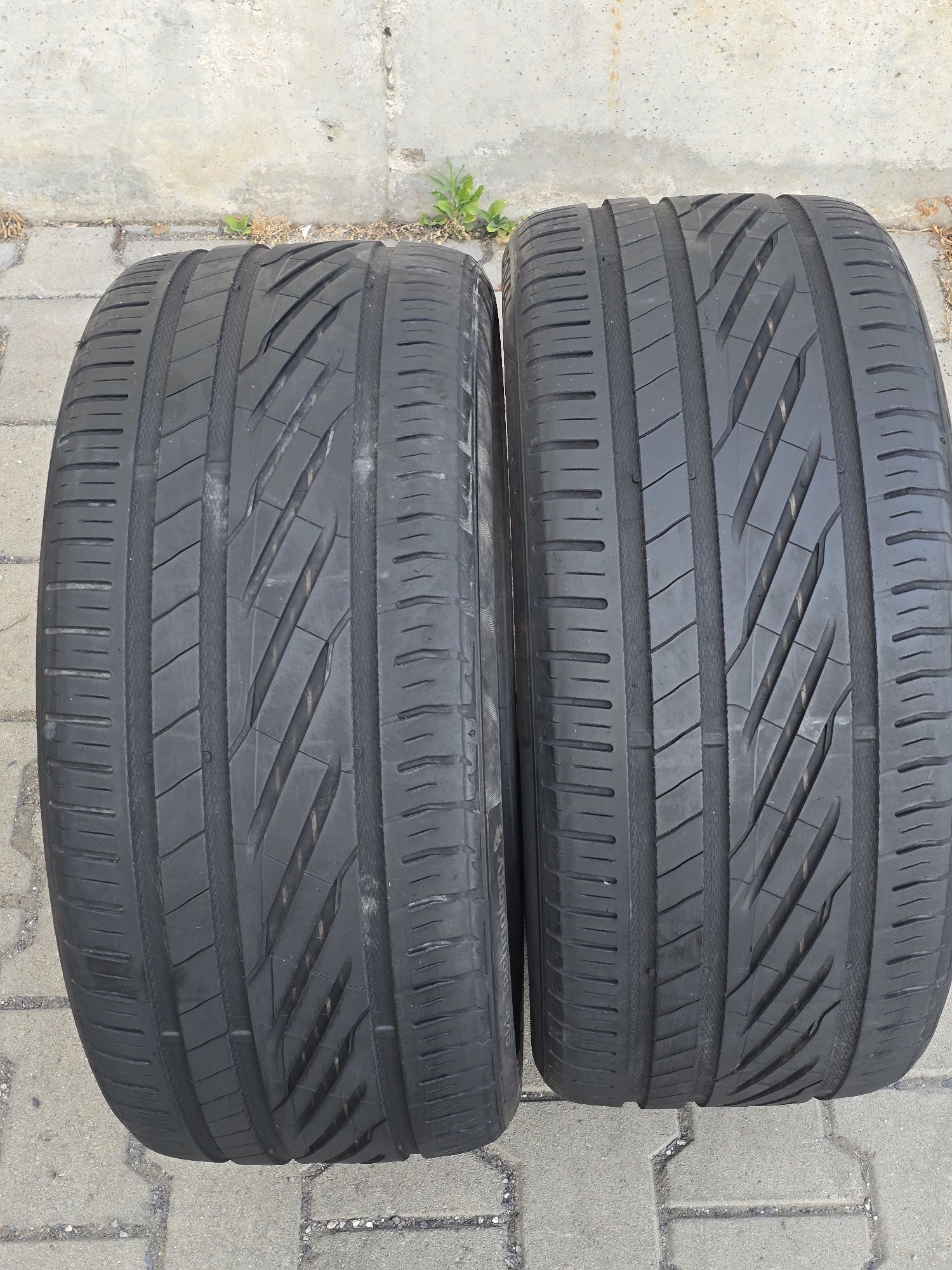 255 40 19 uniroyal