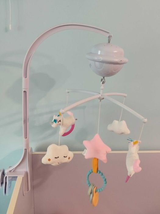 Бебешка  музикална играчка за кошара