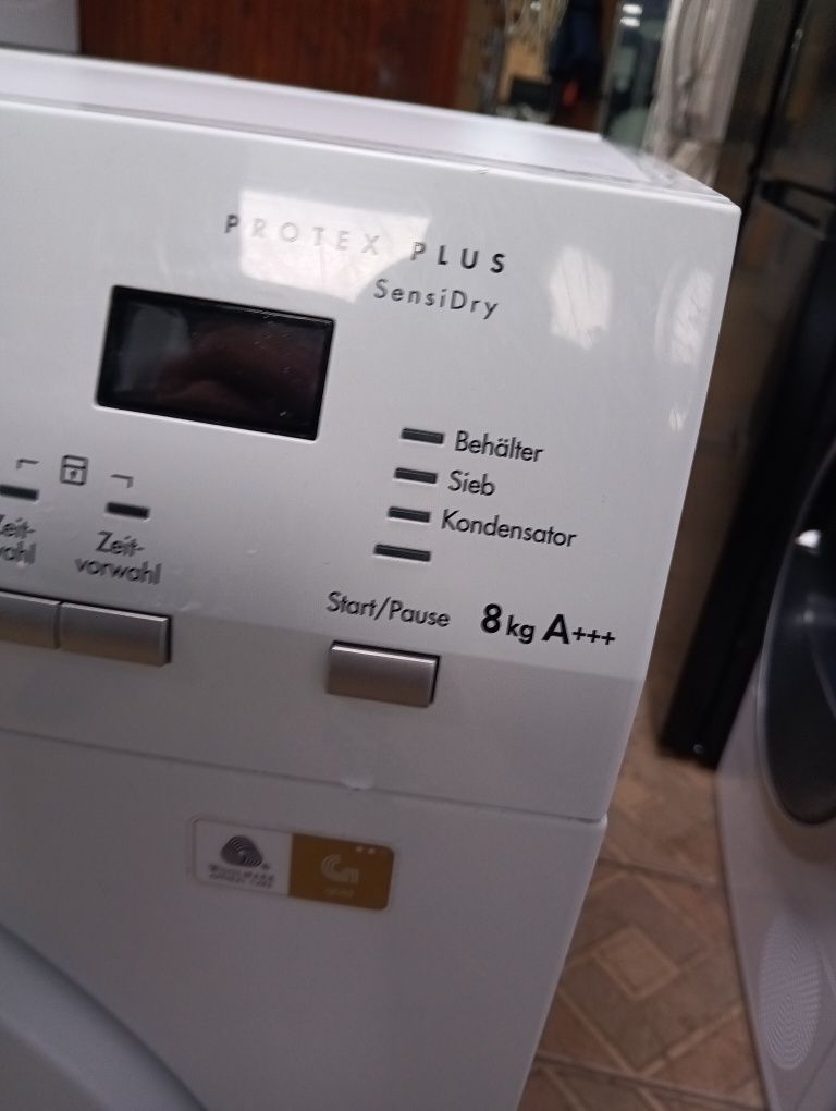 Сушилня с термопомпа Аег Aeg Protex Plus 8кг А+++ 24месеца гаранция!