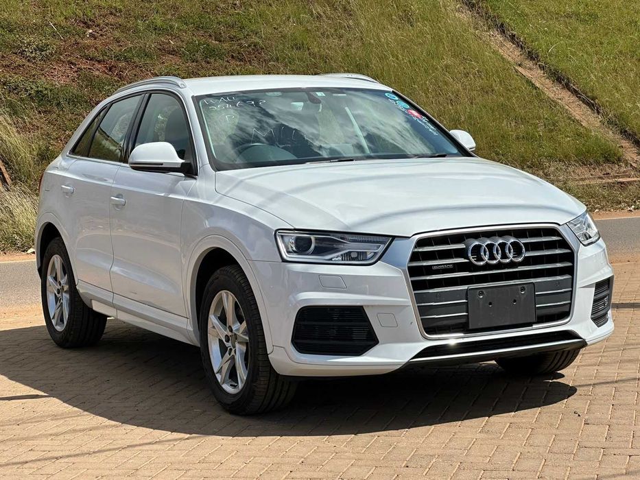 Dezmembrez Audi Q3 2016