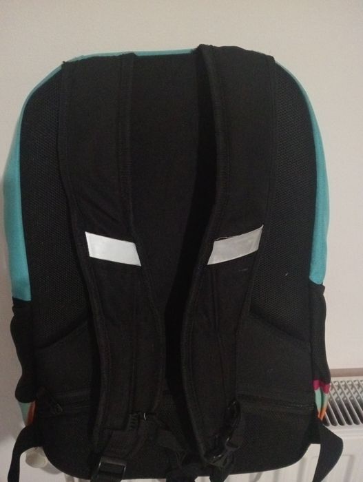 De vânzare ghiozdan STRIGO