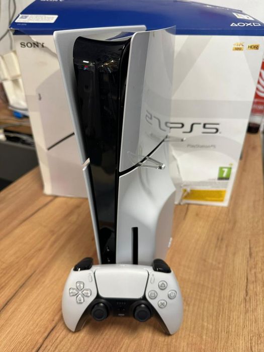Consola PlayStation 5 (PS5) Slim, 1TB SSD, D-Chassis -A-