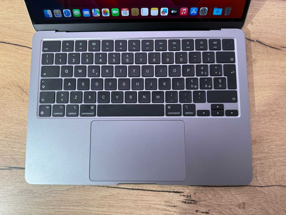 MacBook Air 2022 13" M2 256Gb, SSD 8Gb Ram | Buy-Back |