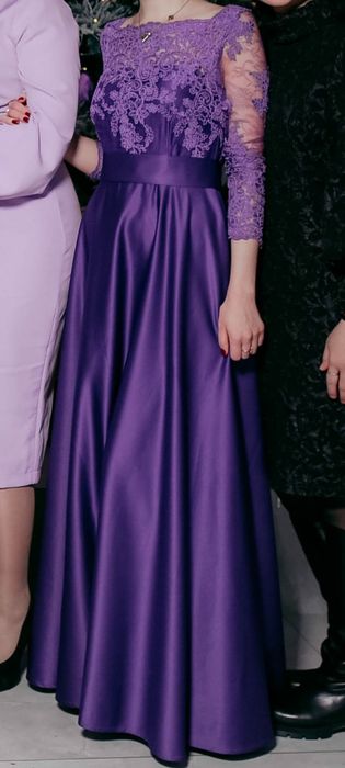 Продам! Продам вечернее платье.