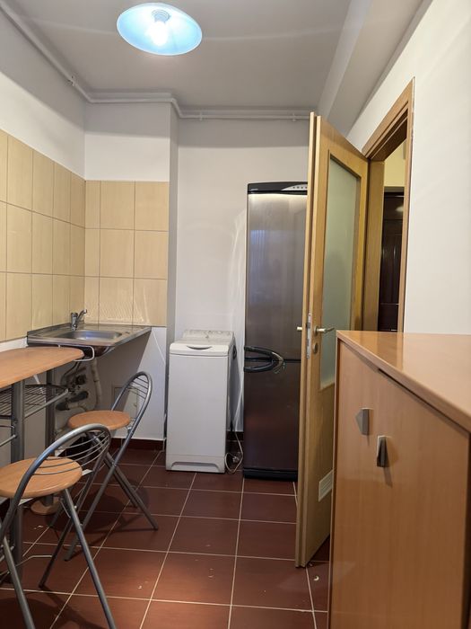 Garsonieră 40 mp • Etaj 3/4 • Valea Doftanei – Brâncuși • 85.000 €