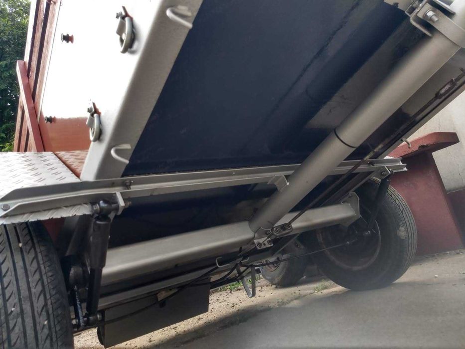 Auto Trace Truc 1200 kg