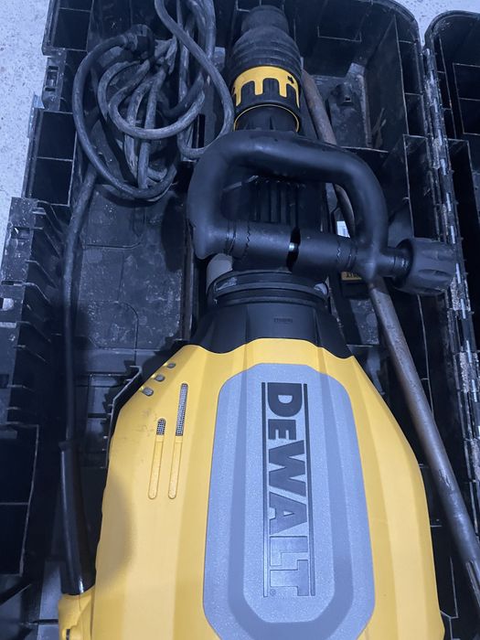 Dewalt demolator sds max 1700w