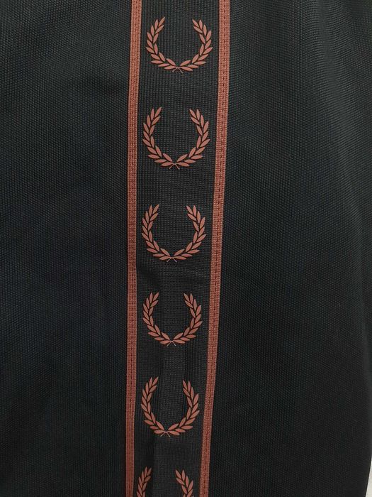 Fred Perry Contrast Tape - Оригинално мъжко горнище размер L