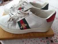Gucci adidași. Stare f buna