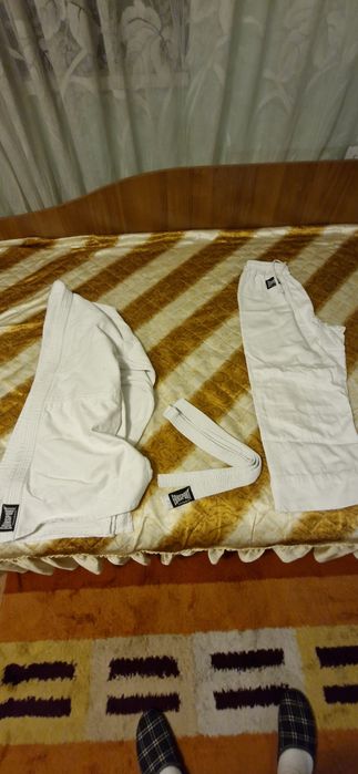 Ново кимоно за джудо