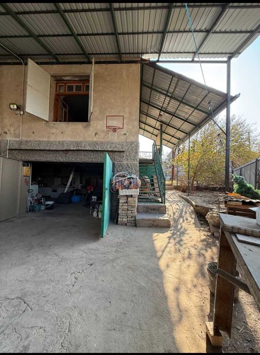 Продаётся дача с участком