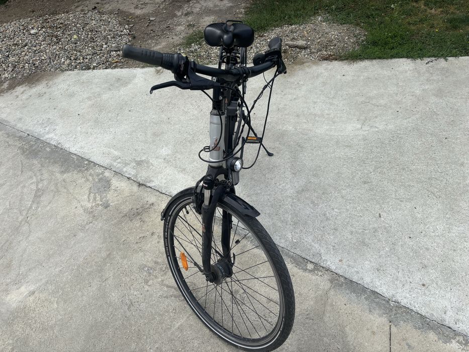 Vând sau schimb bicicleta electrica