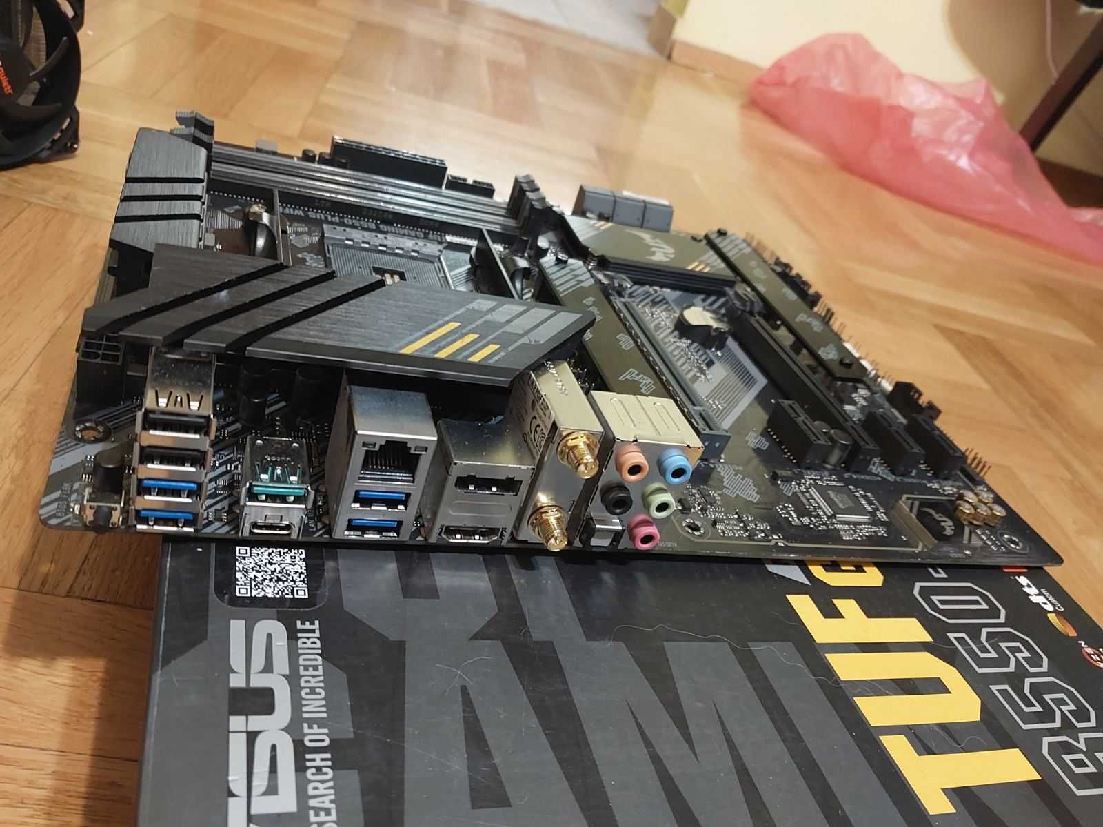 AMD Ryzen 7 5800X + Asus TUF B550-Plus Wi-Fi, AM4