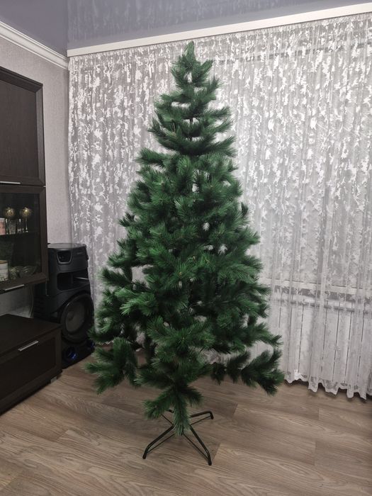 Ёлка искусственная 180 см.