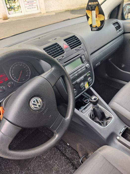 Volkswagen golf 5