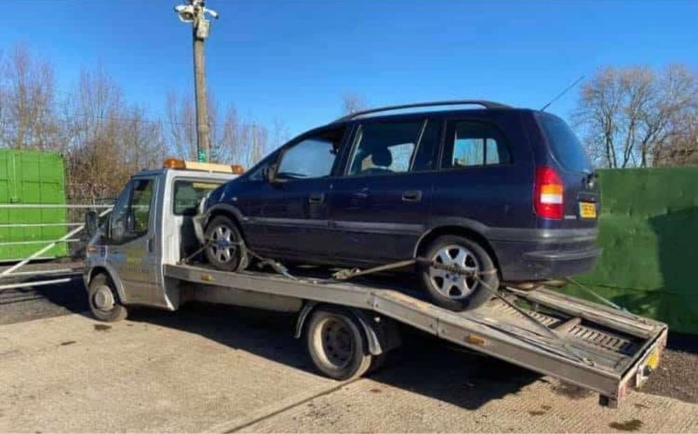 Centru colectare auto