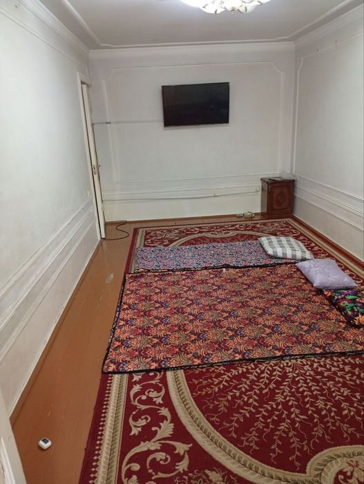 3xonali kvartira ayol va qizlarga