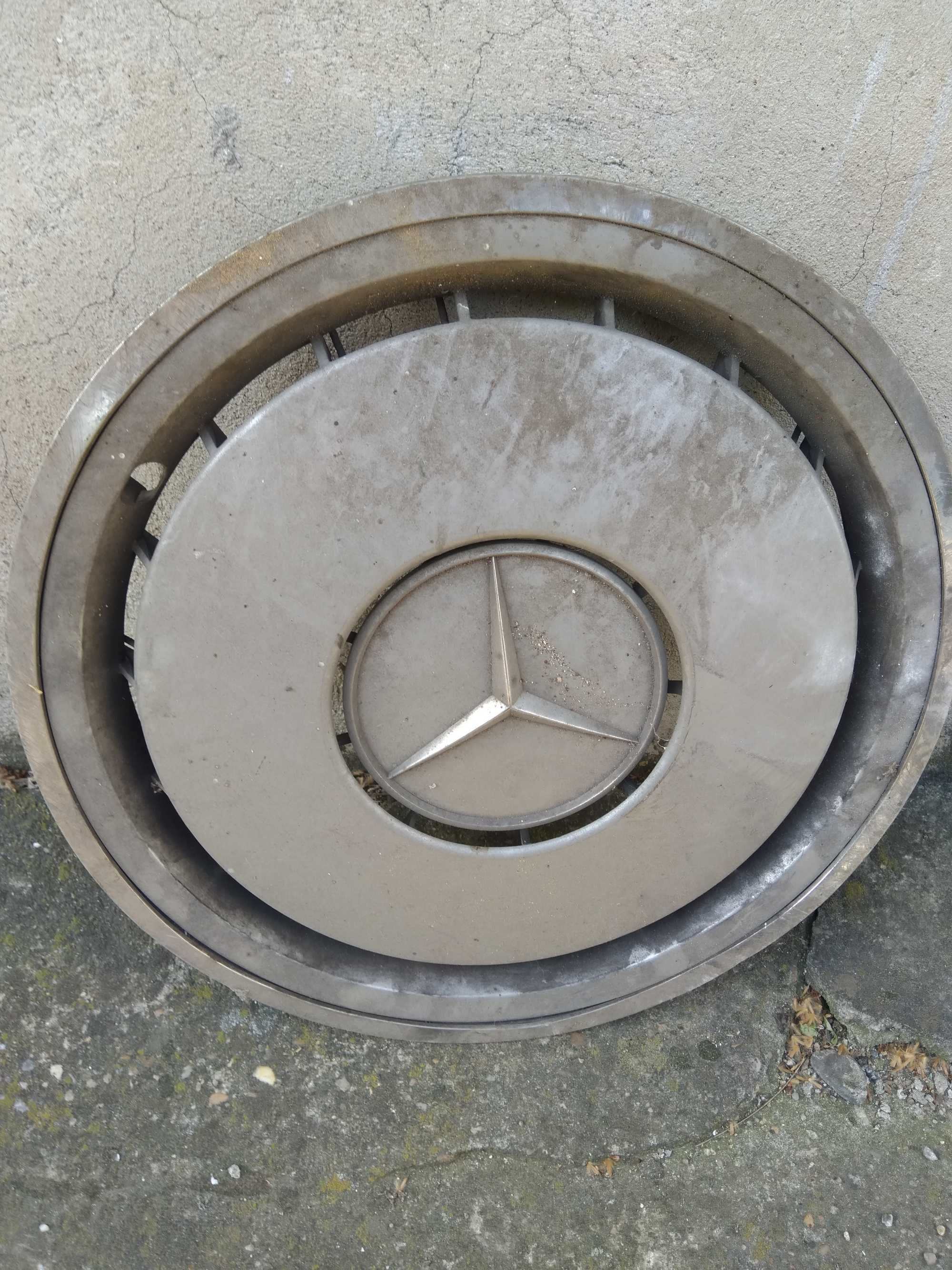 Продавам тас за Mercedes 124