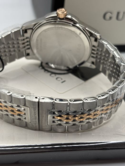 Нов мъжки часовник Gucci G-Timeless