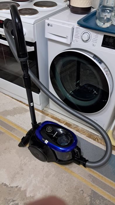 Продам пылесос самсунг