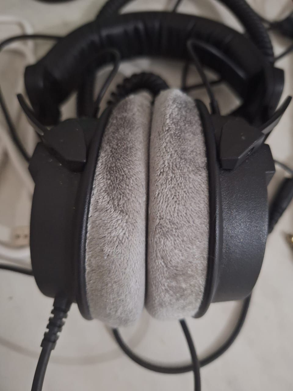 Наушники Beyerdynamic 990