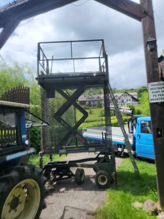 Vand nacela achizitionata de la armata