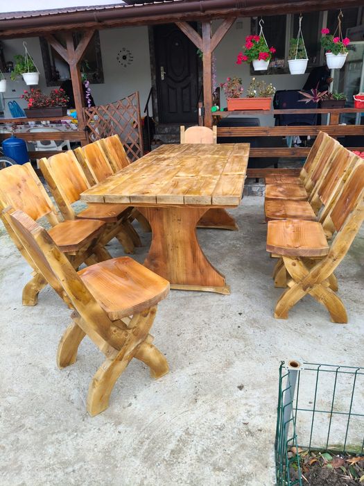 Mese rustice de gradina