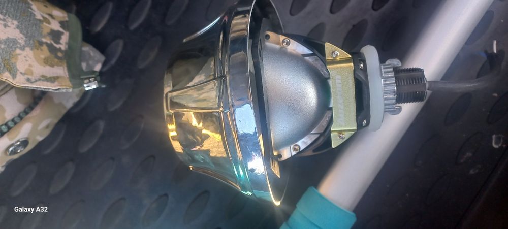 Продам Bi-Led линзы Aozoom X5