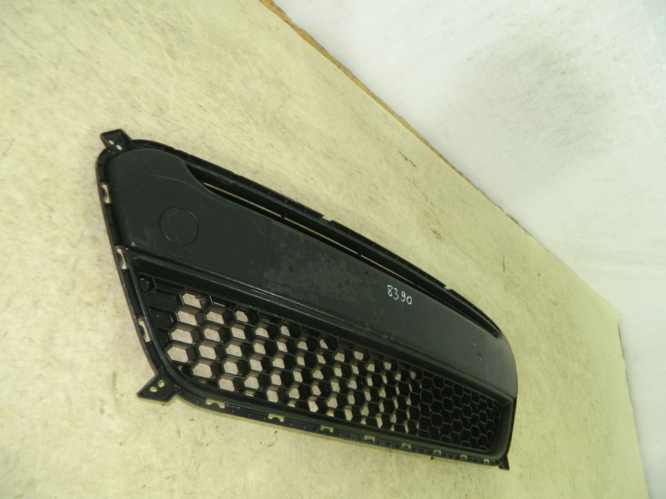 Grila centrala bara fata, Kia Picanto, 2011, 2012, 2013, 2014, 2015, 86569-1Y000