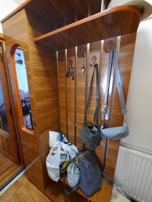 Vand cuier stare utilizat