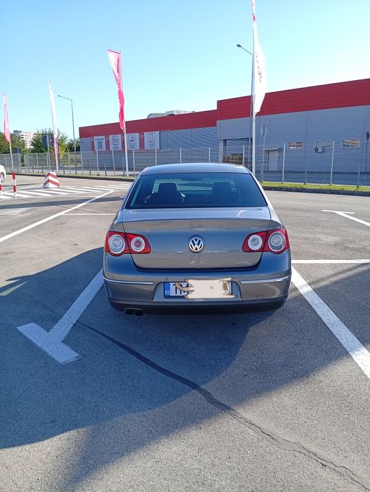 Vând VW Passat High Line-Norma de poluare euro4-varianta de echipare H
