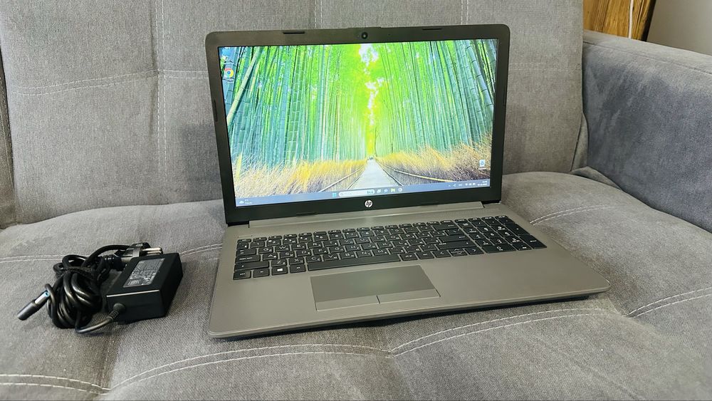 Ноутбук HP Ryzen 5/16GB/256GB SSD/VEGA 8 8GB