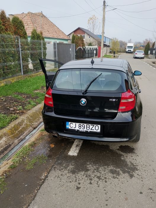 Vând BMW seria 1