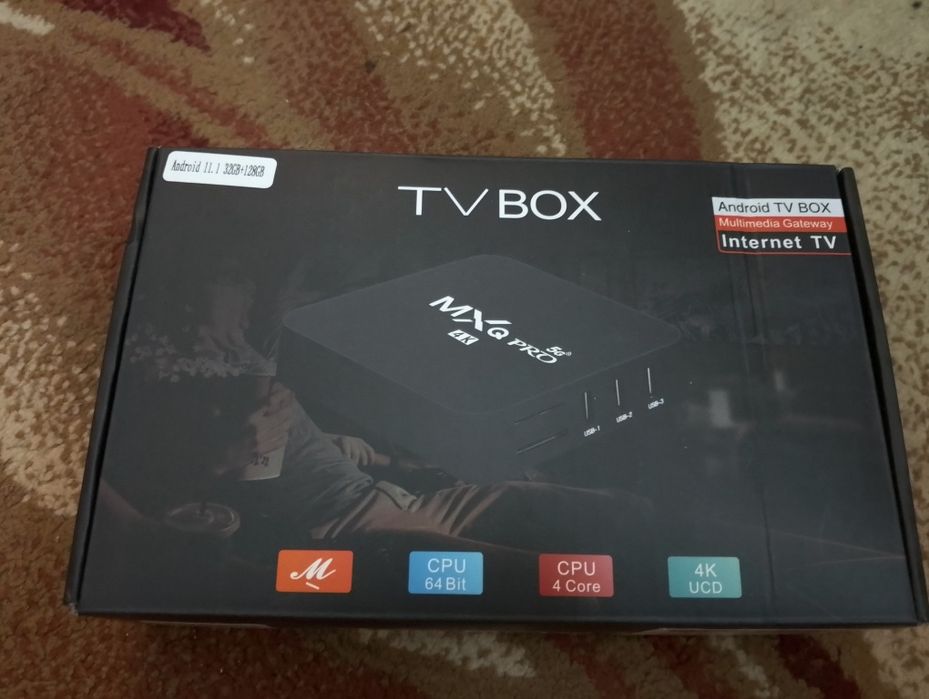 Продам смарт приставку.