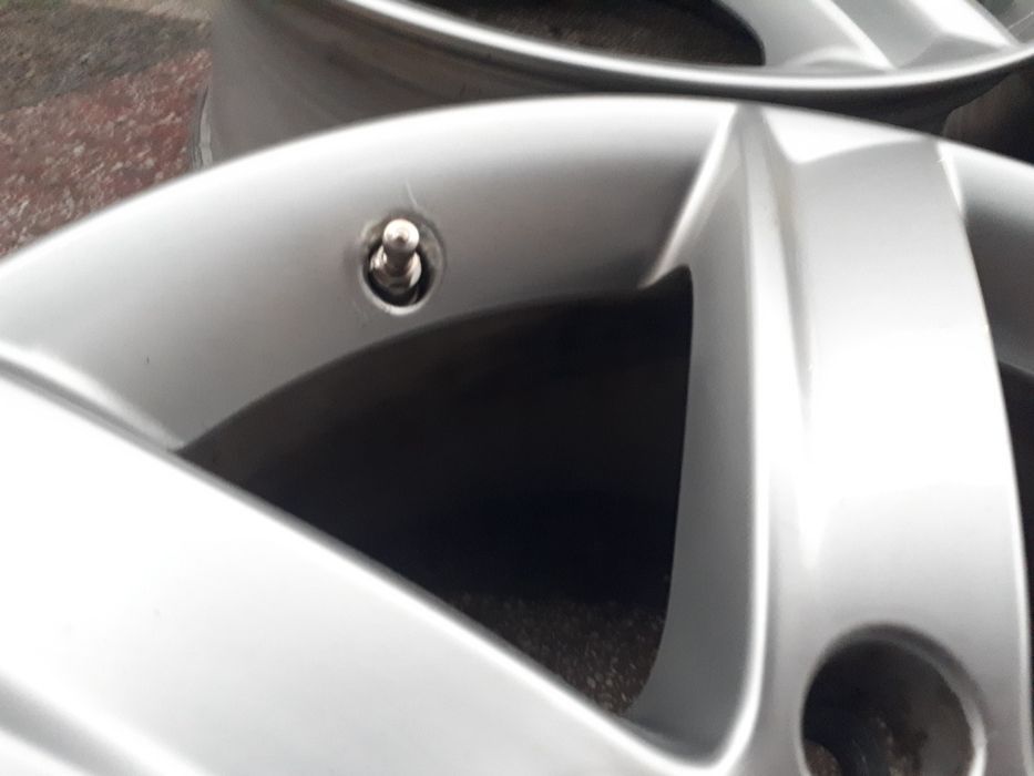 Оригинални  Ауди Фолксваген Шкода Сеат 5×112 17 цола Ет 46 7 J 66.5 це