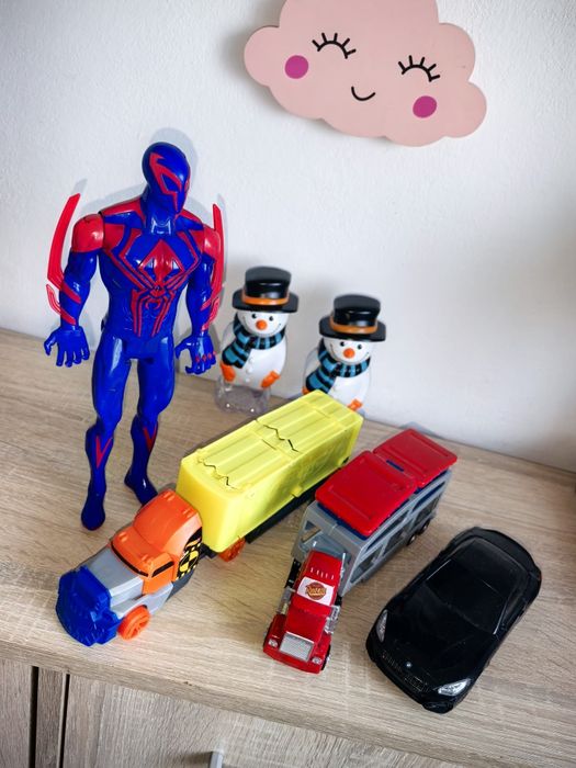 Lot jucării băieți