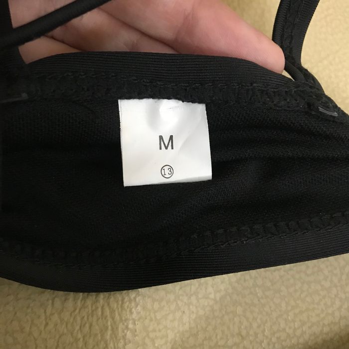 Costum de baie negru nou